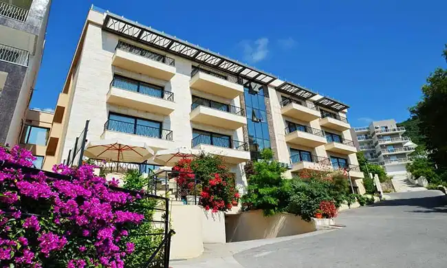 Hotel Hec Residence